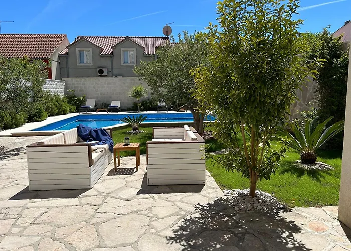 Villa Sania *