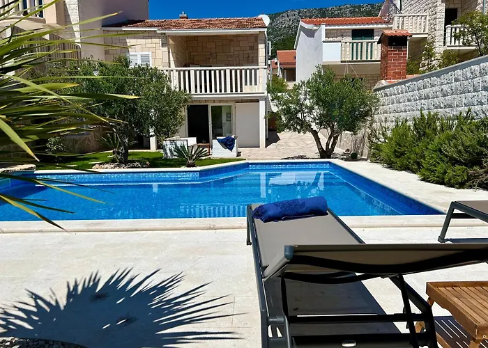 Sania Villa *